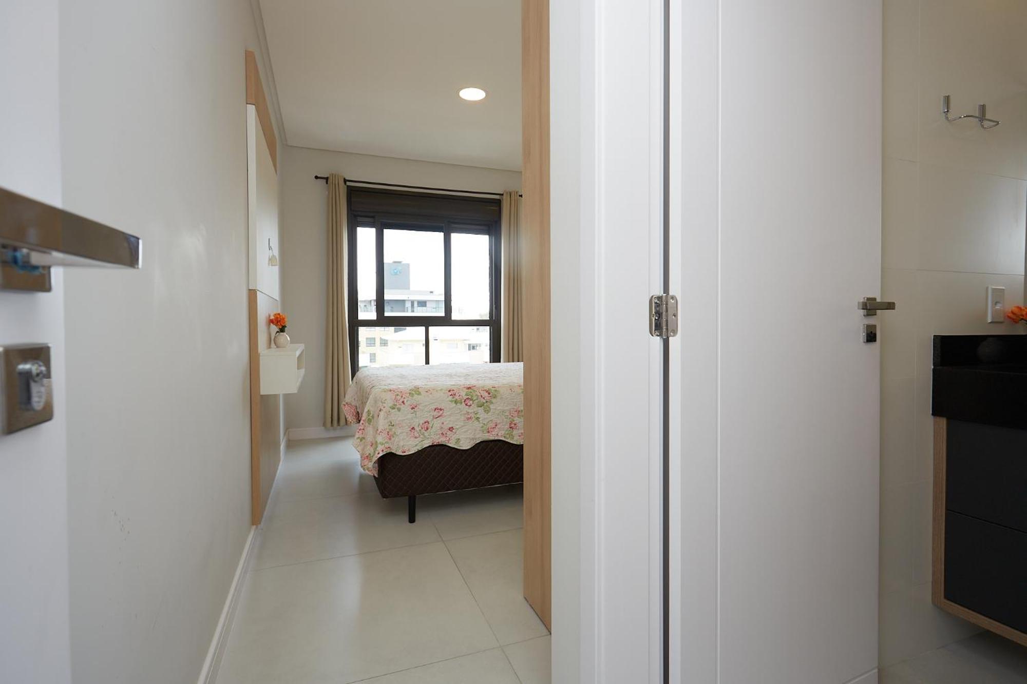 1087 Apartamento Novo Bem Localizado Com 2 Dormitorios E 2 Vagas De Garagem Bombinhas Exterior foto